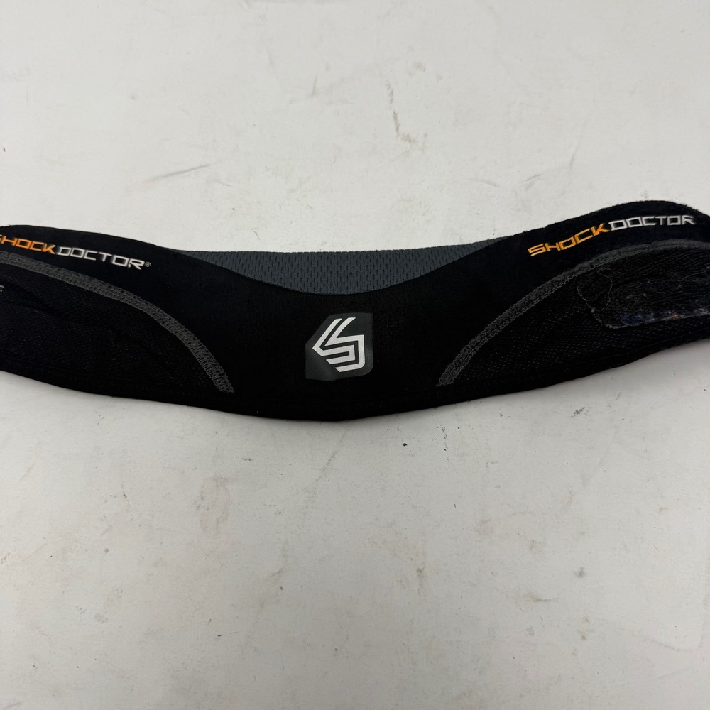 Shock Doctor Ultra NG 569 Youth Hockey Neck Guard Black BNQ Certified Size M